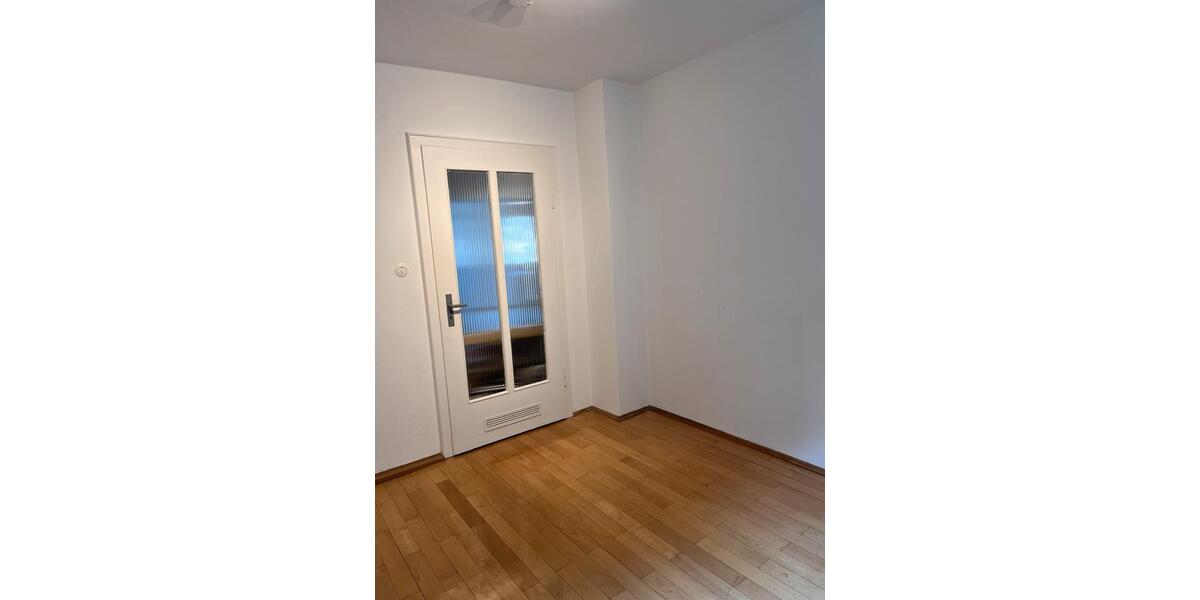 Wohnen auf Zeit Eichstätt - 1 Zimmer, 9 m&sup2;, 300&euro; | Angebot:25908664