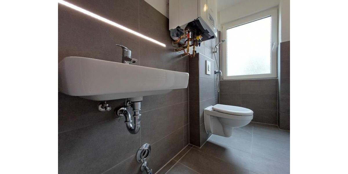 Herrein spaziert! Alles Neu! 2 zimmer