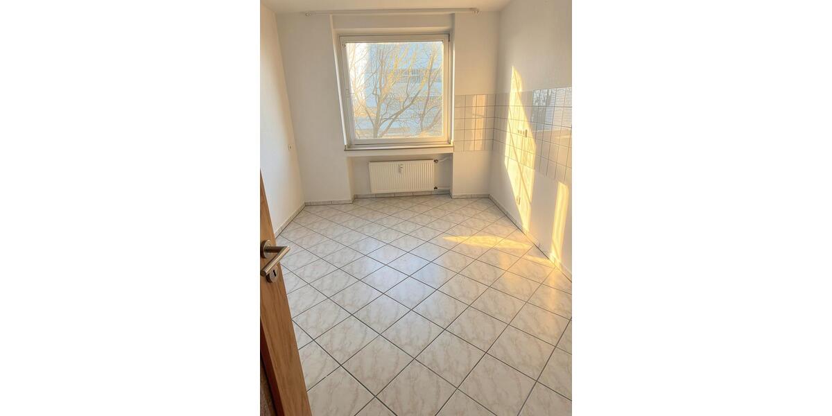 Etagenwohnung Aachen Aachen-Mitte - 2 Zimmer, 72 m&sup2;, 900&euro; | Angebot:26532502