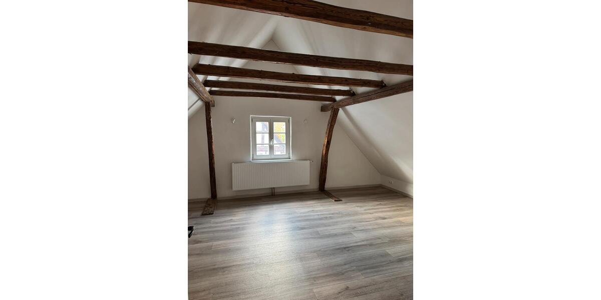 Einfamilienhaus Korbach - 7 Zimmer, 149 m&sup2;, 1.250&euro; | Angebot:26289947