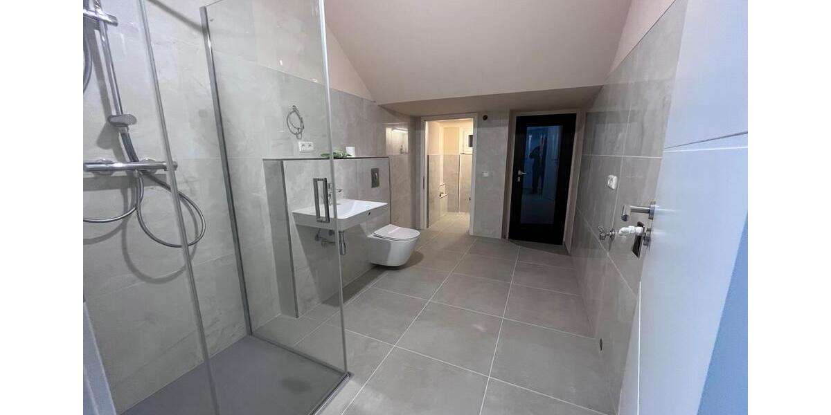 Erdgeschoßwohnung Neunkirchen Heinitz - 3 Zimmer, 102 m&sup2;, 950&euro; | Angebot:24385414