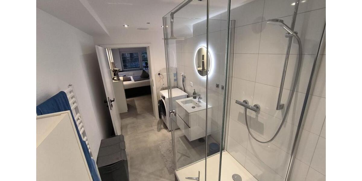 1,5- Zimmerwohnung mit Wlan, TV, Küche, DuscheWC, Waschmaschine, Trockner, Terrasse und Parkplatz 1 zimmer