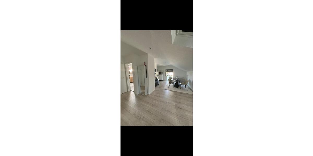 Dachgeschoßwohnung Breuberg - 3 Zimmer, 95 m&sup2;, 800&euro; | Angebot:26512796