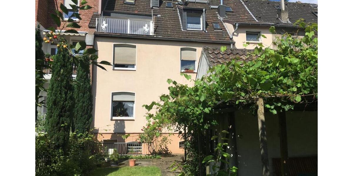 4,5 Zimmer 101qm Wohnung zu vermieten, Garten, ruhige Lage 4 zimmer