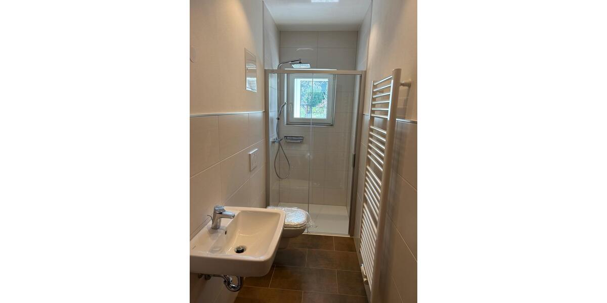 Erdgeschoßwohnung Zeitz - 3 Zimmer, 70 m&sup2;, 420&euro; | Angebot:26285236