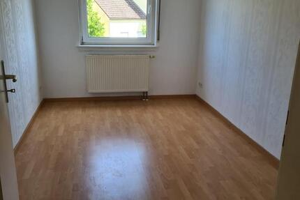 Wohnung Ludwigshafen am Rhein - 2 Zimmer, 50 m&sup2;, 400&euro; | Angebot:24753416