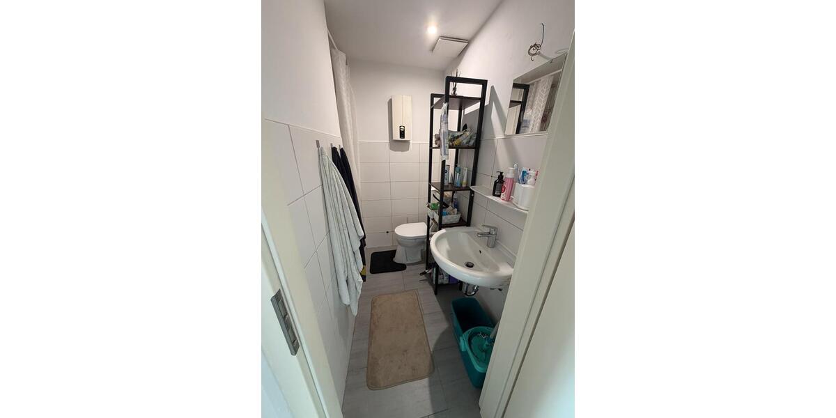 Dachgeschoßwohnung Bremen Walle - 3 Zimmer, 47 m&sup2;, 670&euro; | Angebot:25254041