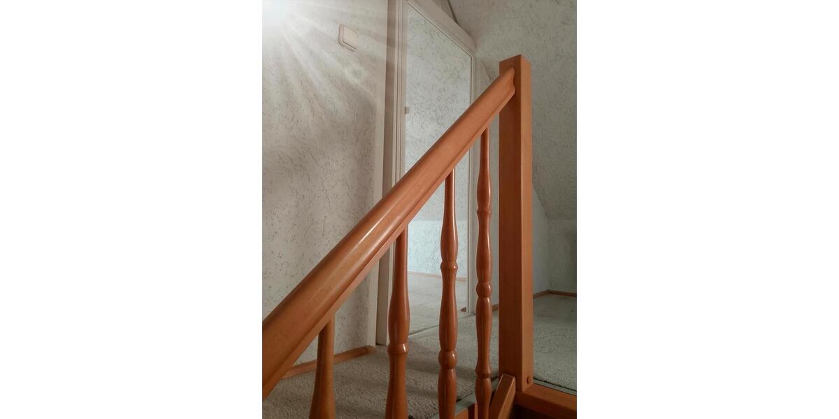 Etagenwohnung Ahrensfelde - 2 Zimmer, 140 m&sup2;, 1.500&euro; | Angebot:26398626