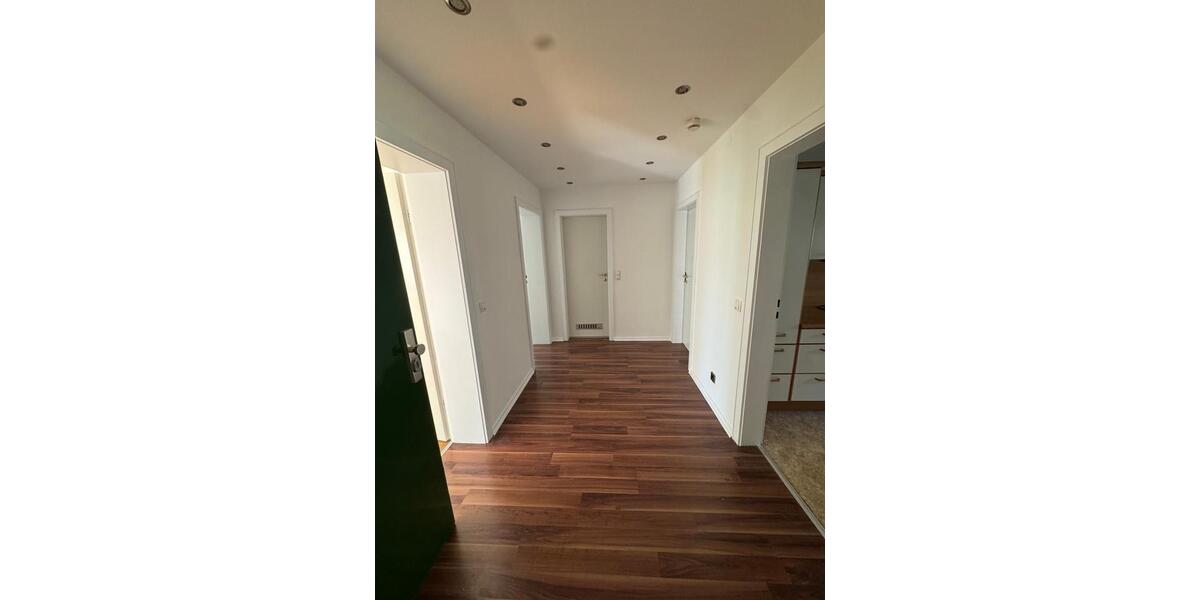 Hochparterre Braunschweig - 3 Zimmer, 77 m&sup2;, 1.400&euro; | Angebot:26294958