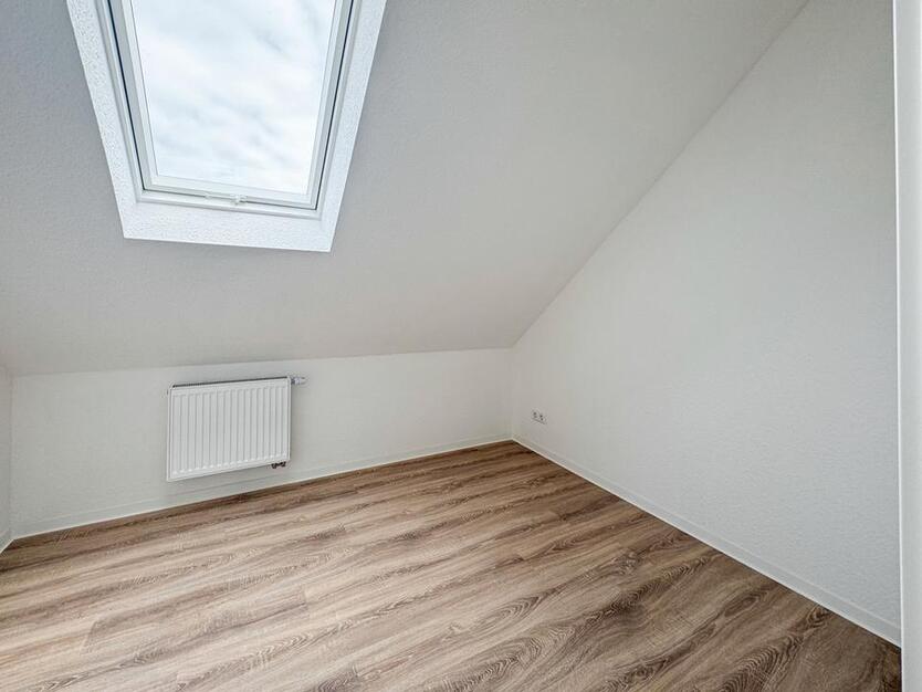 4 Zimmer Dachgeschoßwohnung mit Gartennutzung