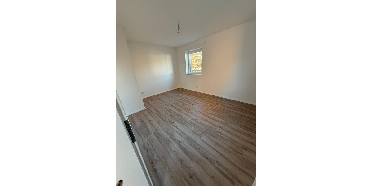 Maisonettenwohnung Emmerich am Rhein - 3.5 Zimmer, 106 m&sup2;, 1.380&euro; | Angebot:26439712