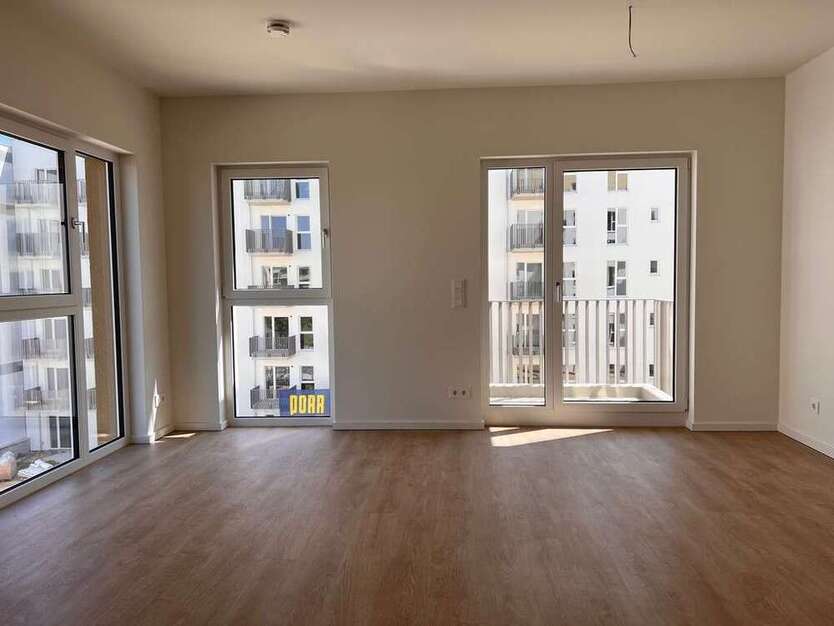 Wohnung zum Mieten in Berlin 1.577,12 € 98.57 m²