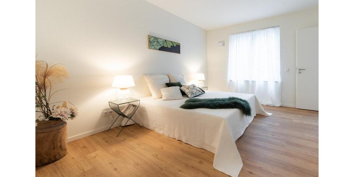 Etagenwohnung Bochum Bochum-Nord - 2 Zimmer, 72 m&sup2;, 957&euro; | Angebot:25080992