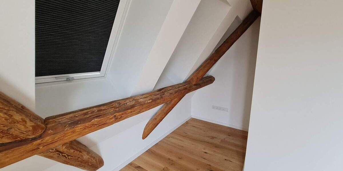 Modernes Wohnen in einem Reihenendhaus mit Außenbereich und Stellplätzen 5 zimmer