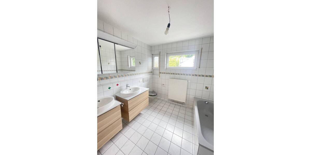 Reihenendhaus Kaiserslautern Innenstadt - 5 Zimmer, 144 m&sup2;, 1.600&euro; | Angebot:25741283