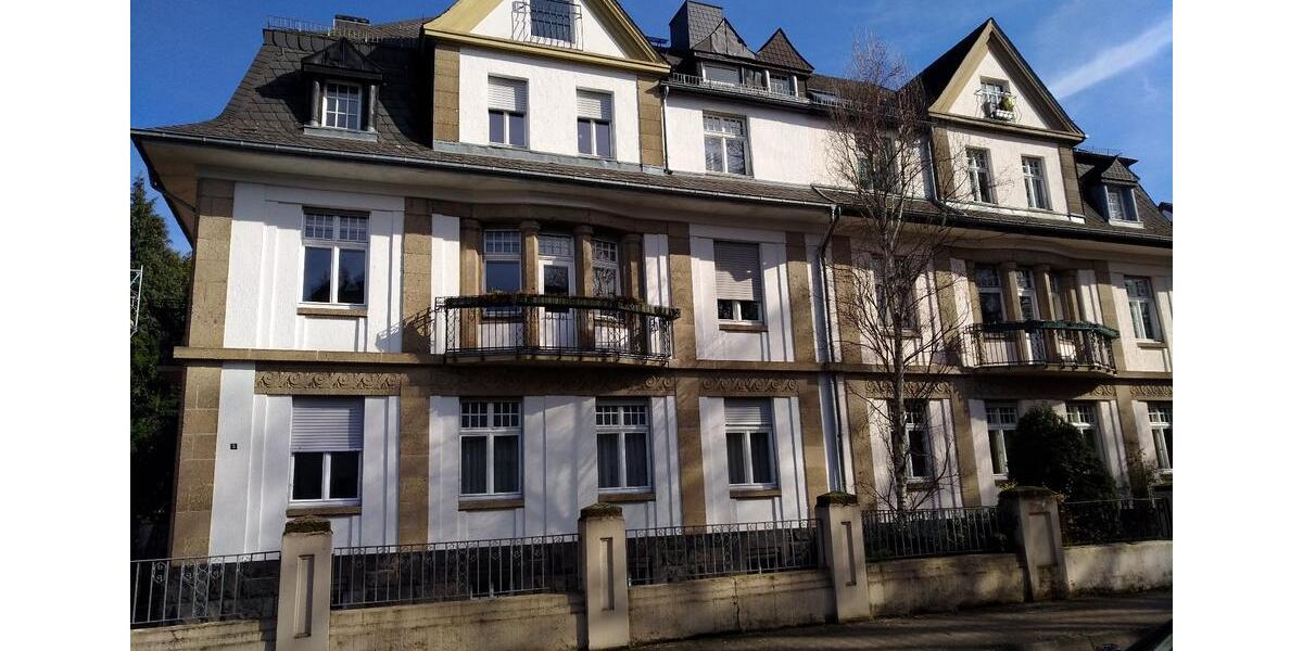 Dachgeschoßwohnung Saarbrücken Eschberg - 2 Zimmer, 70 m&sup2;, 670&euro; | Angebot:24566154