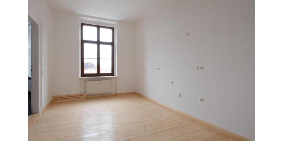 Etagenwohnung Nossen - 3 Zimmer, 120 m&sup2;, 730&euro; | Angebot:26431479