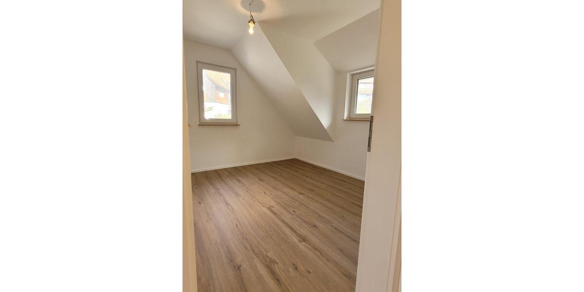 Dachgeschoßwohnung Dornhan - 1 Zimmer, 48 m&sup2;, 580&euro; | Angebot:25961958