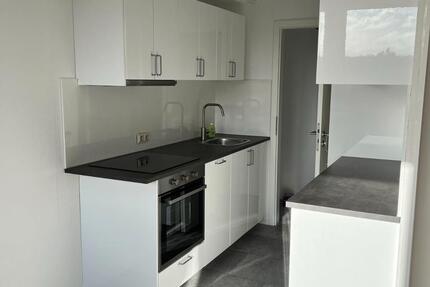 Wohnung Pforzheim Weststadt - 2.5 Zimmer, 64 m&sup2;, 735&euro; | Angebot:26615311