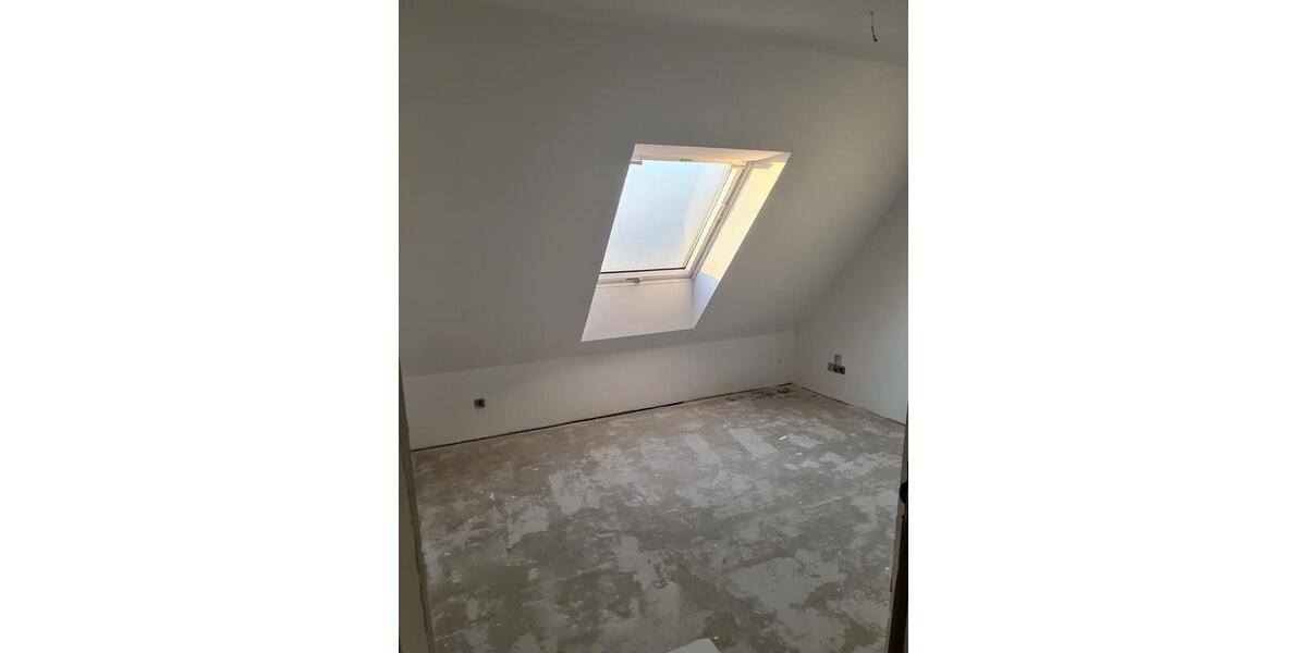 Dachgeschoßwohnung Neustadt am Rübenberge - 3 Zimmer, 95 m&sup2;, 939&euro; | Angebot:24432530