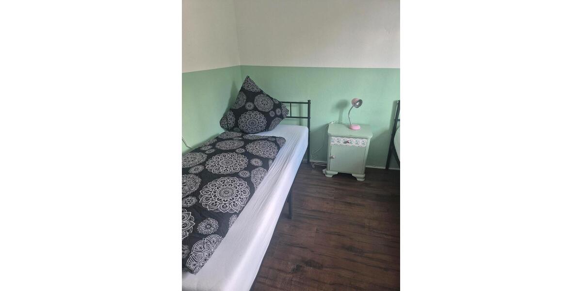 Wohnen auf Zeit Kitzingen - 2.5 Zimmer, 52 m&sup2;, 99&euro; | Angebot:25746999