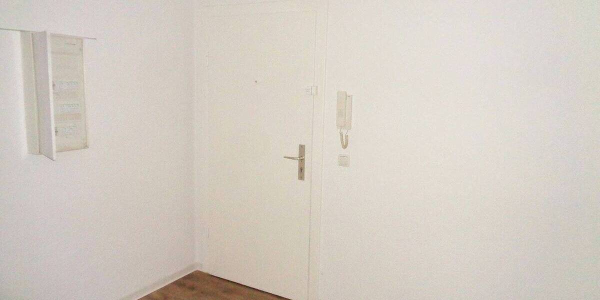 Etagenwohnung Braunschweig Innenstadt - 2 Zimmer, 65 m&sup2;, 574&euro; | Angebot:26751062
