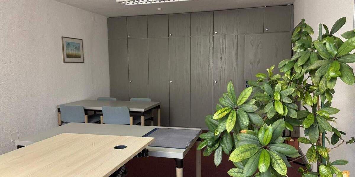 Gewerbeobjekt Bindlach - 8 Zimmer, 265 m&sup2;, 1.500&euro; | Angebot:25664523