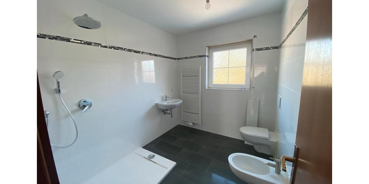 Etagenwohnung Dieburg - 4 Zimmer, 124 m&sup2;, 1.700&euro; | Angebot:26268507