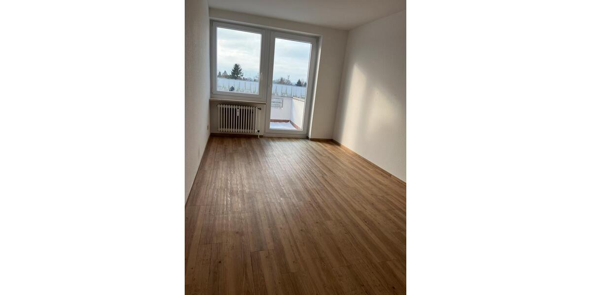 Etagenwohnung Oldenburg in Holstein - 3 Zimmer, 100 m&sup2;, 900&euro; | Angebot:24755565