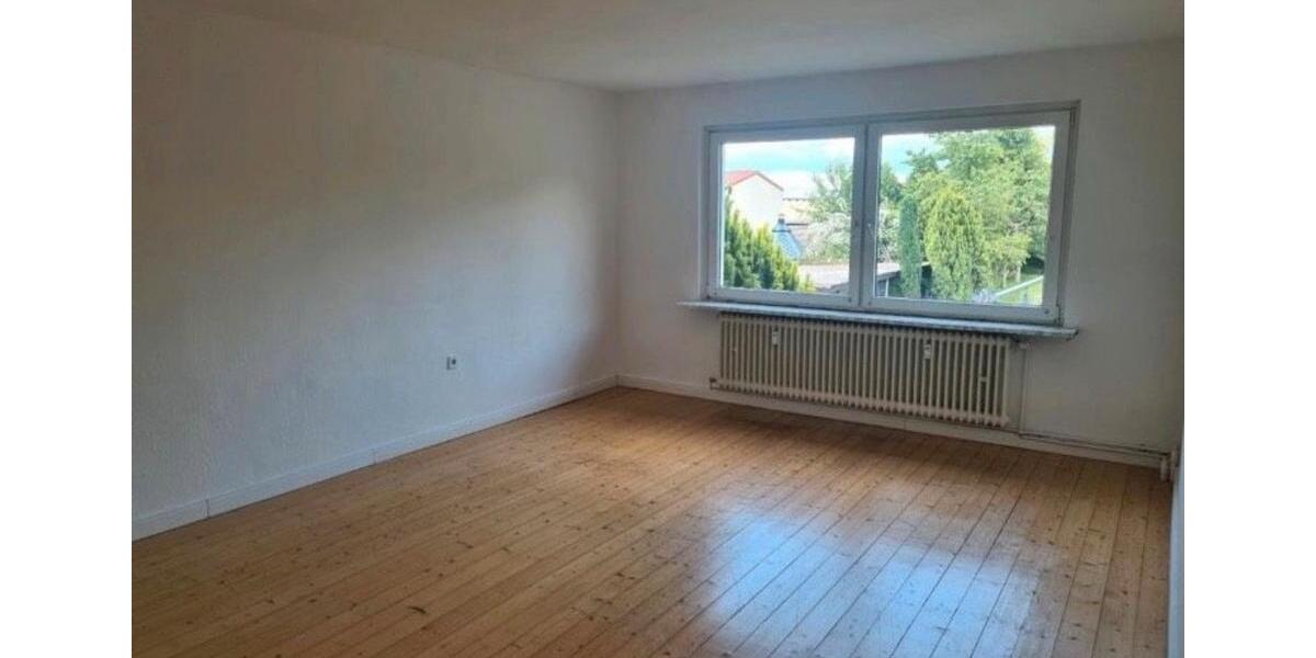 Etagenwohnung Sassenburg - 3 Zimmer, 125 m&sup2;, 879&euro; | Angebot:24354002