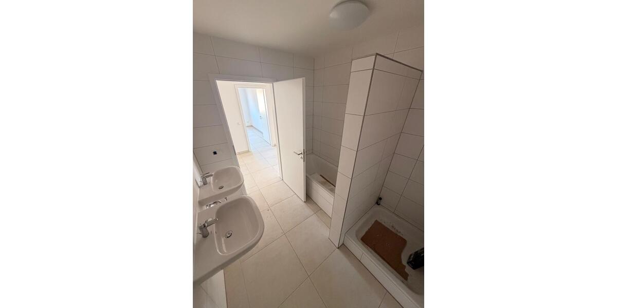 Etagenwohnung Simbach am Inn - 3 Zimmer, 104 m&sup2;, 730&euro; | Angebot:26091504
