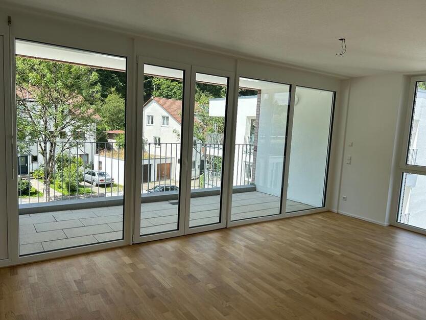 Helle 2,5 Zimmer-Wohnung Ravensburg zimmer