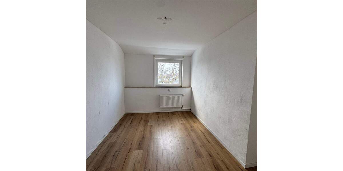 Etagenwohnung Borgentreich - 2 Zimmer, 66 m&sup2;, 410&euro; | Angebot:24860460