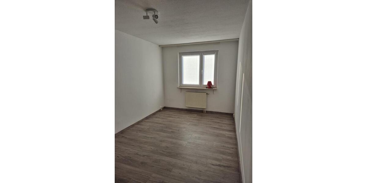 Etagenwohnung Wasungen - 2 Zimmer, 51 m&sup2;, 360&euro; | Angebot:25216135