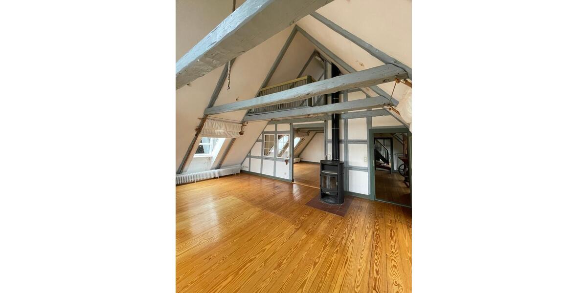 Maisonettenwohnung Lauenburg/Elbe Elbe - 7.5 Zimmer, 200 m&sup2;, 1.400&euro; | Angebot:22312180