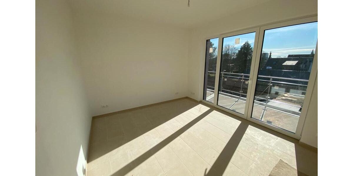 Terrassenwohnung Lübeck Sankt Lorenz Nord - 2 Zimmer, 86 m&sup2;, 1.390&euro; | Angebot:26249131