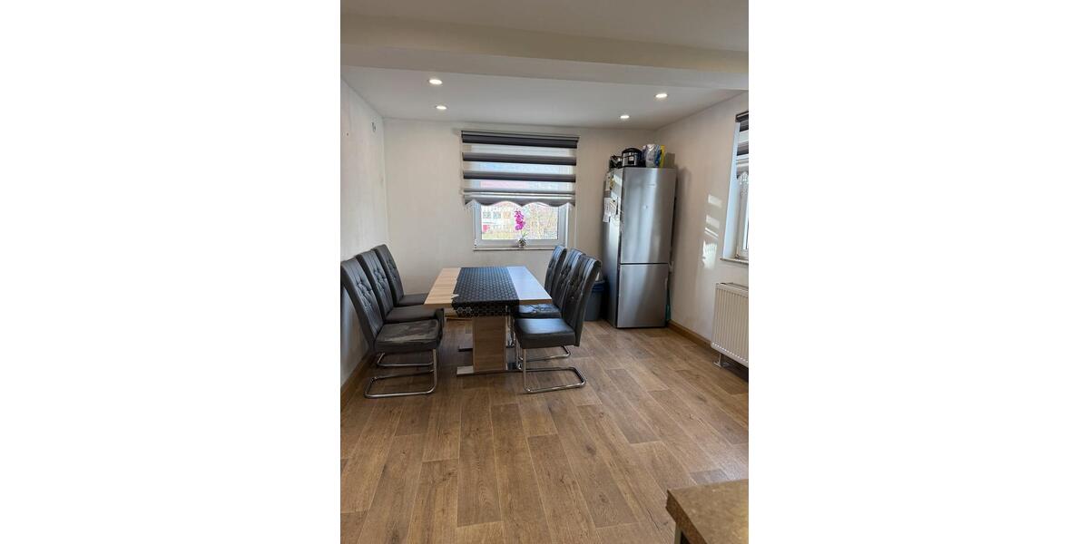 Etagenwohnung Rotenburg an der Fulda - 3 Zimmer, 90 m&sup2;, 550&euro; | Angebot:25906718