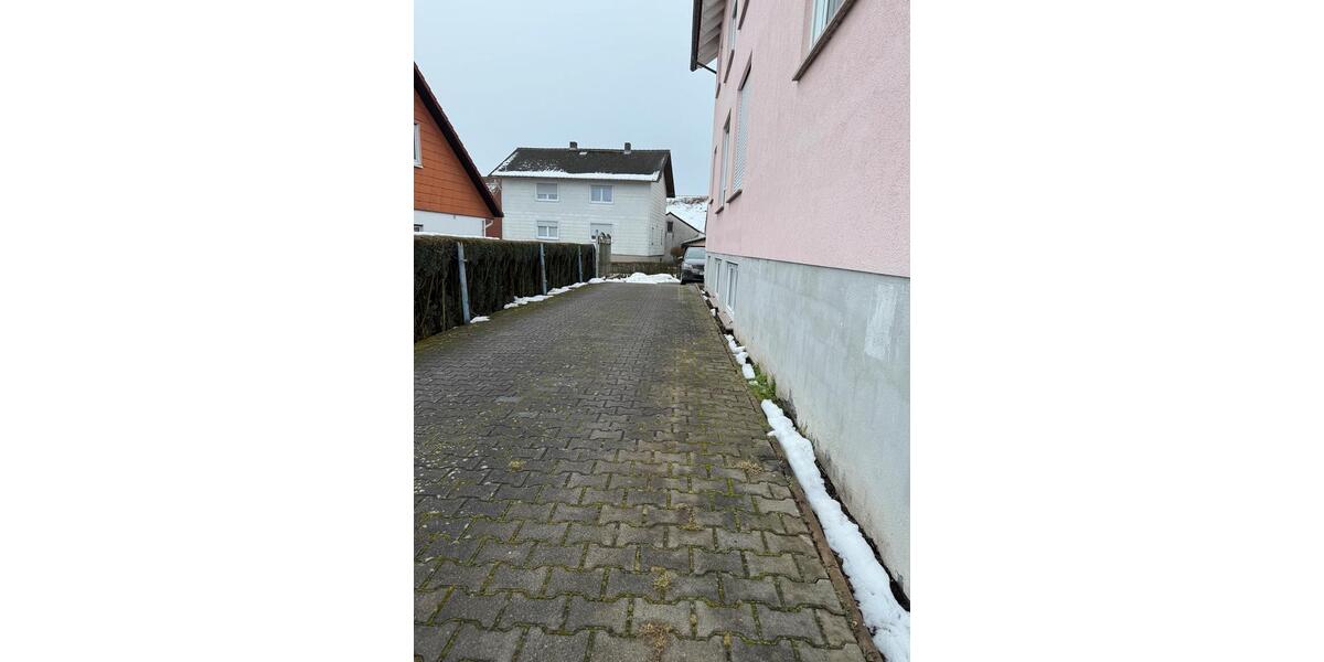 Etagenwohnung Büdingen - 2 Zimmer, 93 m&sup2;, 900&euro; | Angebot:24746305