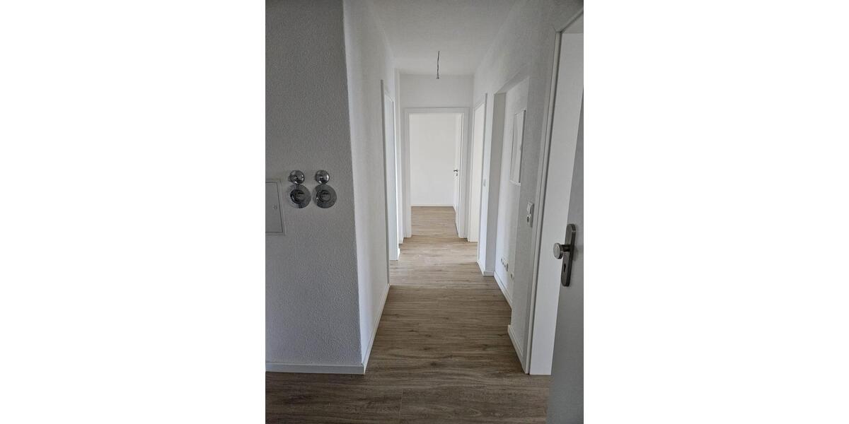 Erdgeschoßwohnung Hof Neuhof - 3 Zimmer, 86 m&sup2;, 945&euro; | Angebot:25870522