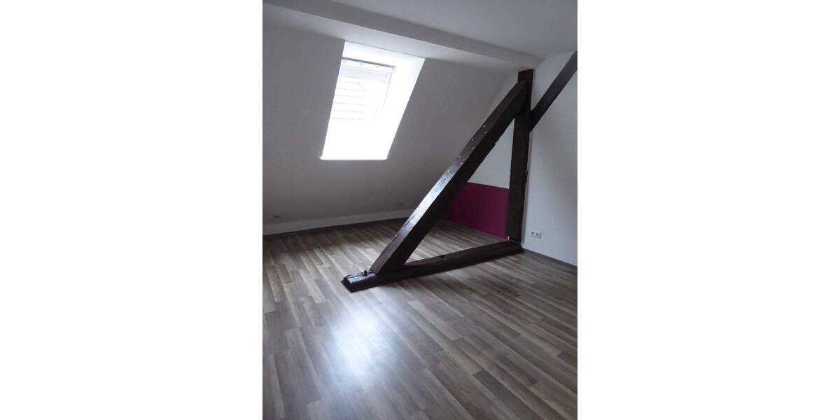 Etagenwohnung Beverungen - 4 Zimmer, 91 m&sup2;, 375&euro; | Angebot:25695349