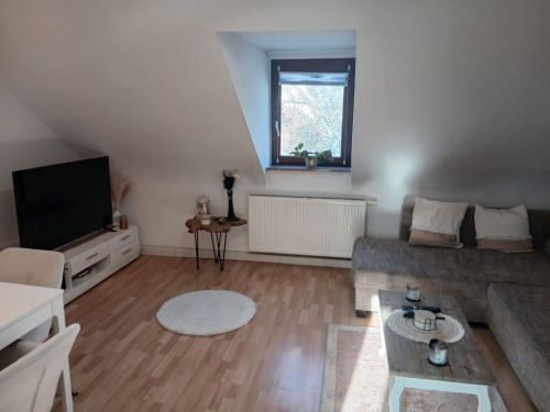 Hochwertige 4-Zimmer-Mietwohnung im Zentrum von 97421 Schweinfurt - Dachgeschoßwohnung Schweinfurt Schweinfurt | Angebot:26750511