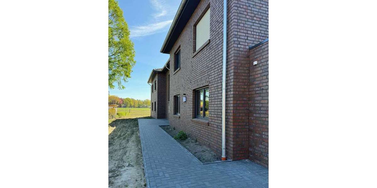 Etagenwohnung Edewecht - 3 Zimmer, 82 m&sup2;, 990&euro; | Angebot:26461154