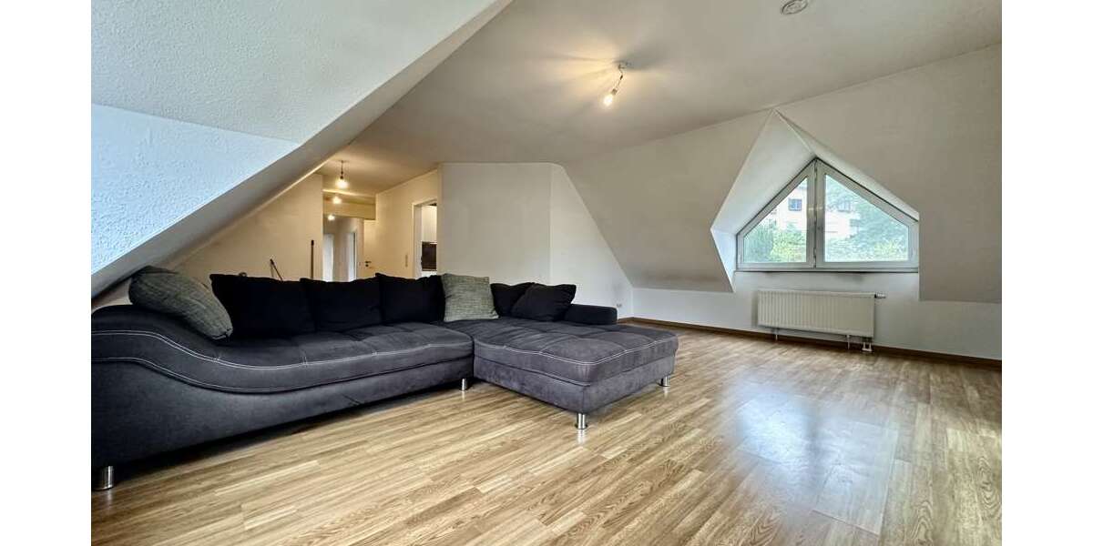 Etagenwohnung Heppenheim (Bergstraße) - 2 Zimmer, 90 m&sup2;, 950&euro; | Angebot:27288977