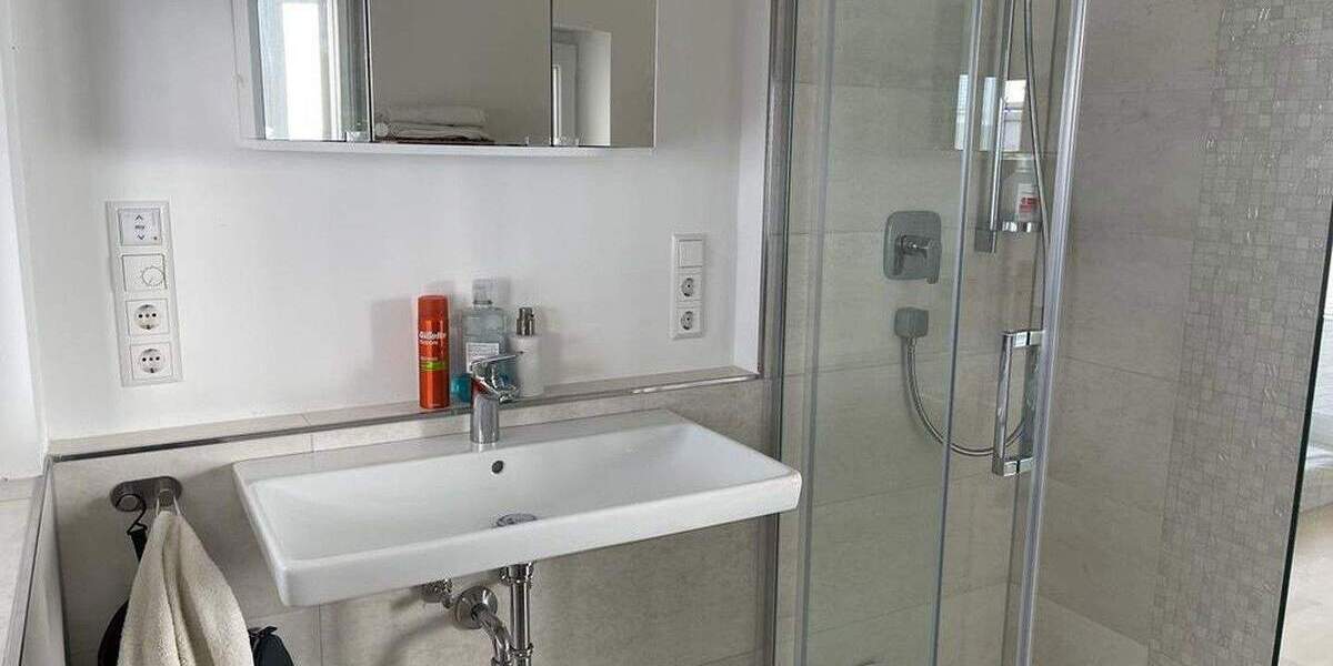 Mehrfamilienhaus, Wohnhaus Baden - Baden Innenstadt - 4 Zimmer, 127 m&sup2;, 1.850&euro; | Angebot:25043479