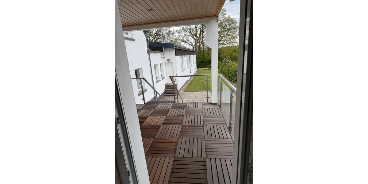 Erdgeschoßwohnung Ense - 2 Zimmer, 75 m&sup2;, 900&euro; | Angebot:26416853