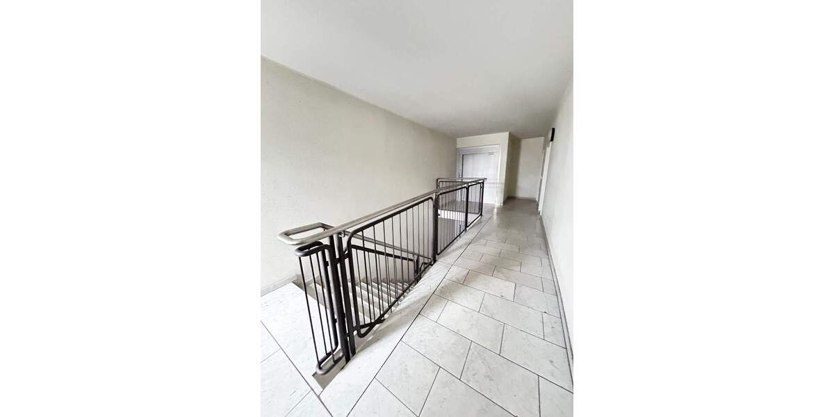 Etagenwohnung Magdeburg Sudenburg - 2 Zimmer, 55 m&sup2;, 375&euro; | Angebot:25290395