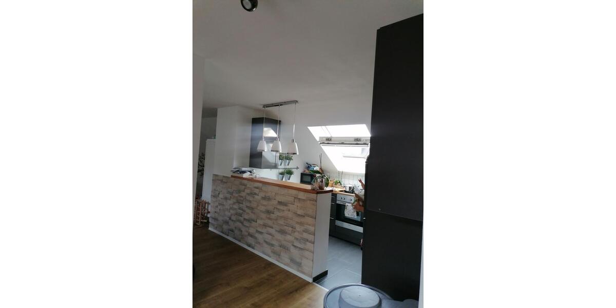 Dachgeschoßwohnung Wermelskirchen - 2 Zimmer, 76 m&sup2;, 800&euro; | Angebot:26512679