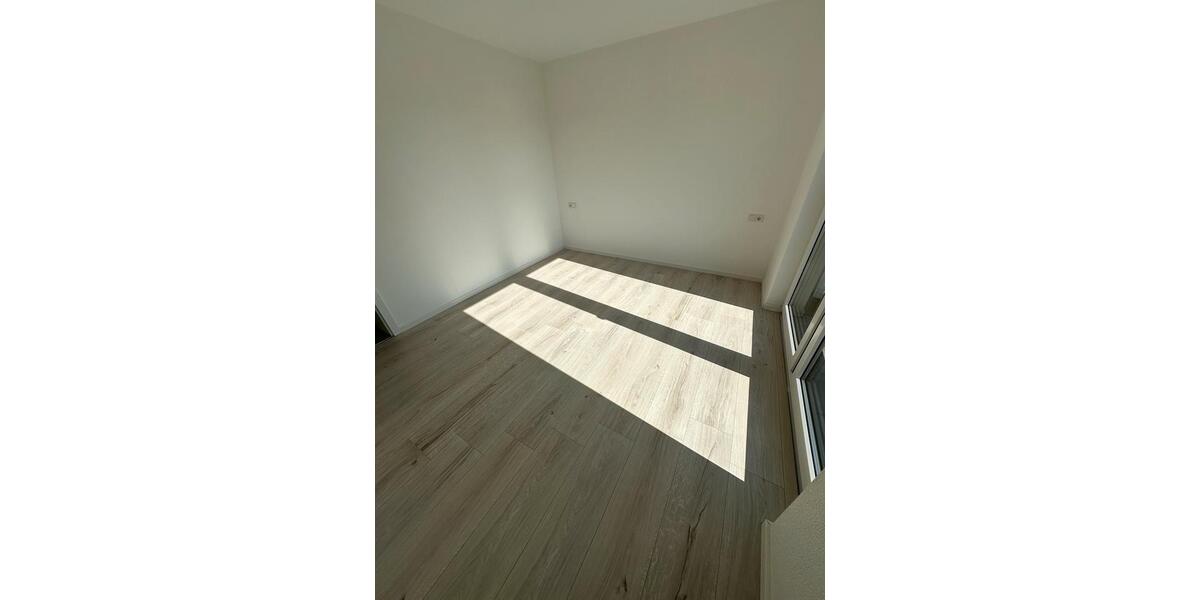 Doppelhaushälfte Oberrot - 5 Zimmer, 150 m&sup2;, 1.500&euro; | Angebot:25382984