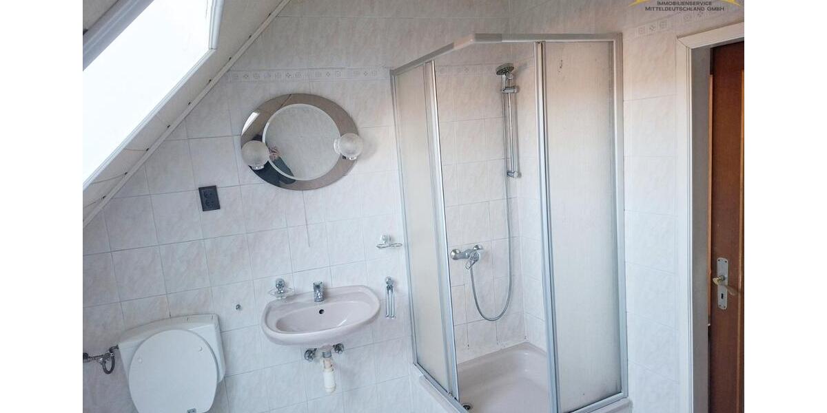 Dachgeschoßwohnung Eisleben (Lutherstadt) - 2 Zimmer, 69 m&sup2;, 430&euro; | Angebot:26177818