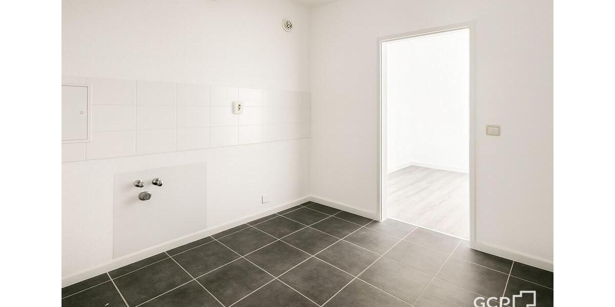 Etagenwohnung Osterburg (Altmark) - 4 Zimmer, 80 m&sup2;, 320&euro; | Angebot:23025830